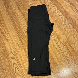 Lululemon Dark Green Capri Leggings
